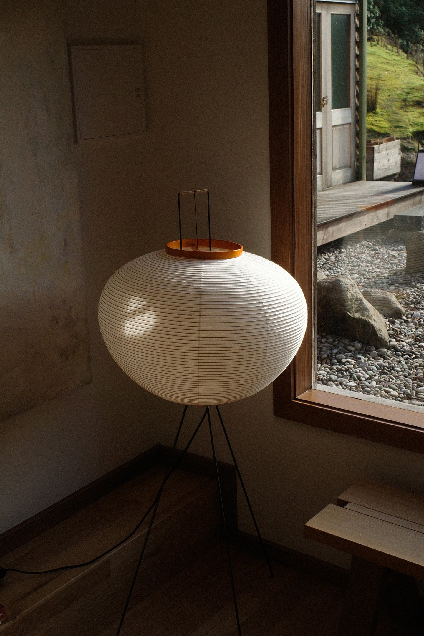 AKARI 10A LAMP